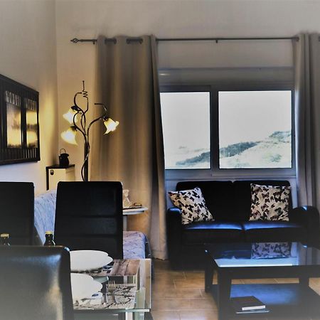 Thea Apartment Agia Marina  ภายนอก รูปภาพ