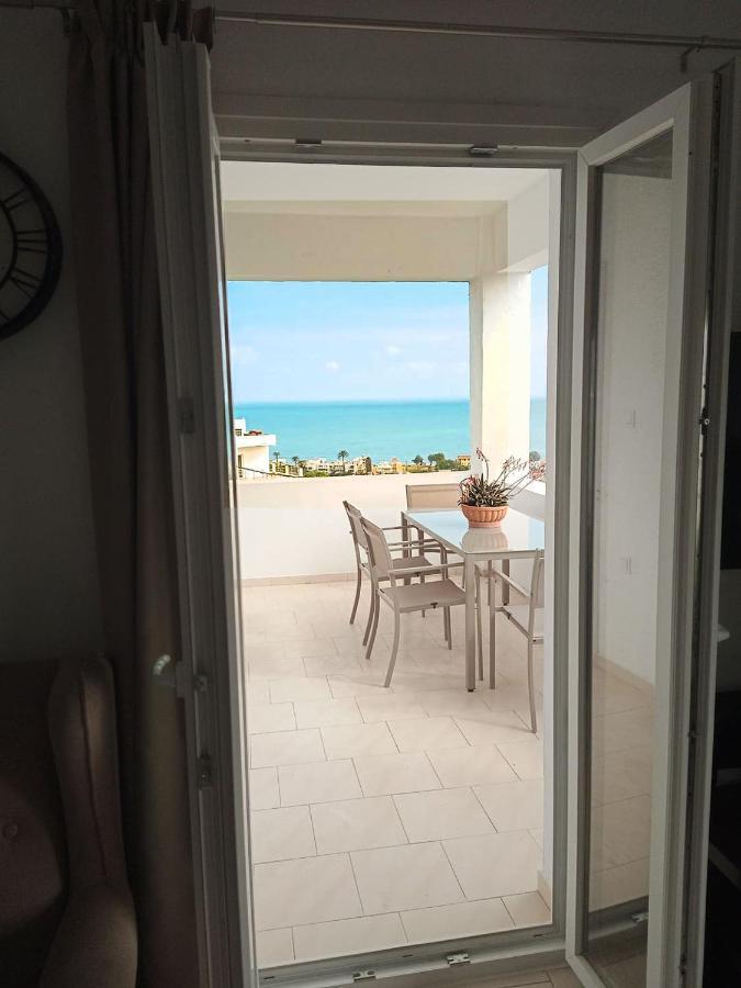 Thea Apartment Agia Marina  ภายนอก รูปภาพ