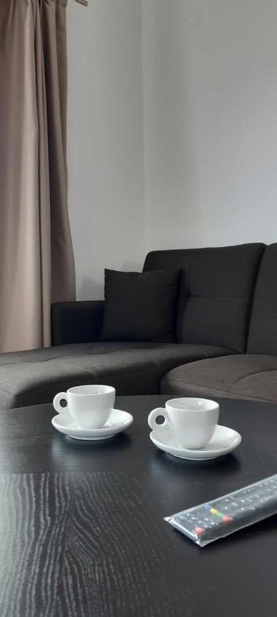 Thea Apartment Agia Marina  ภายนอก รูปภาพ