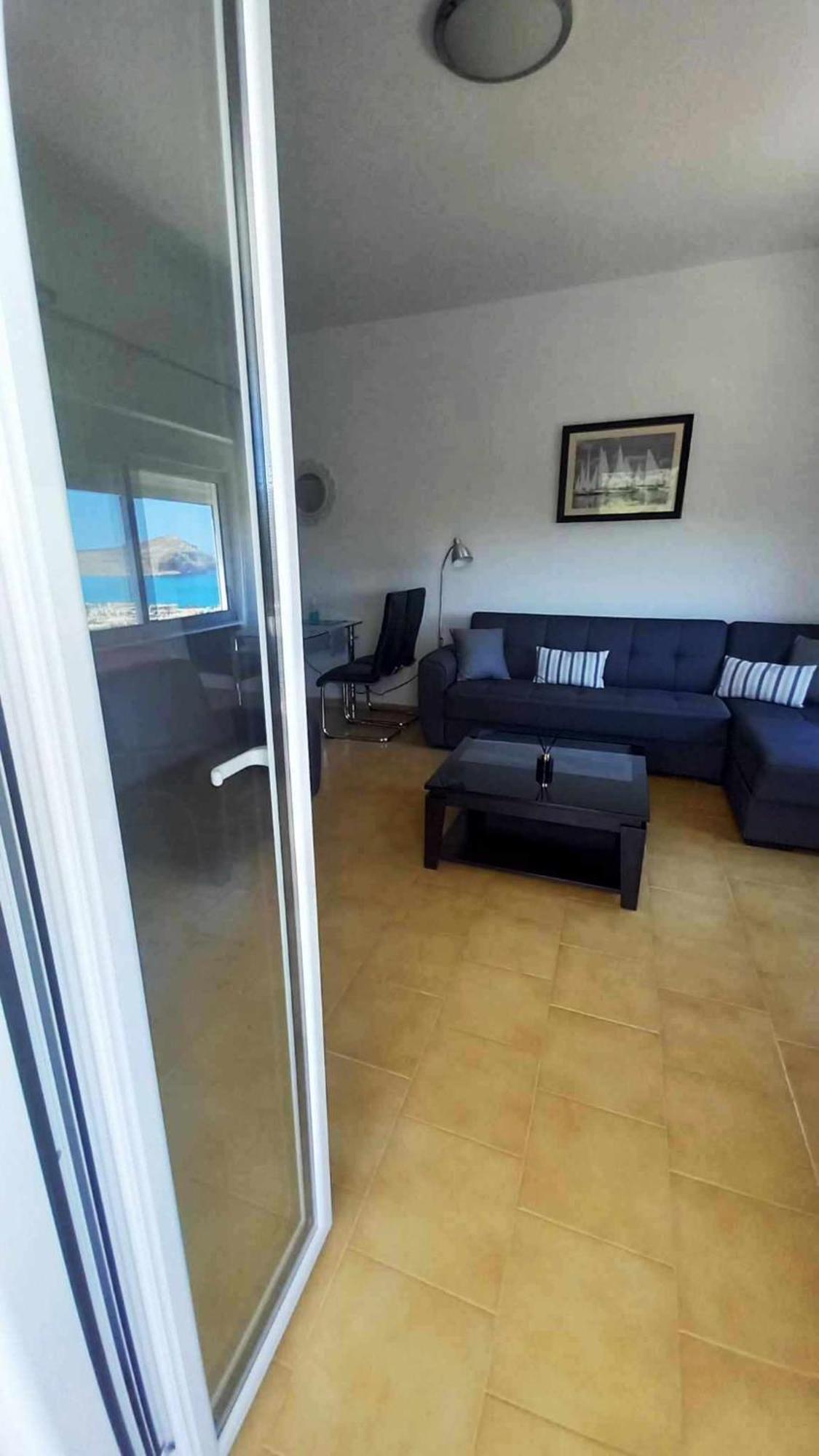 Thea Apartment Agia Marina  ภายนอก รูปภาพ